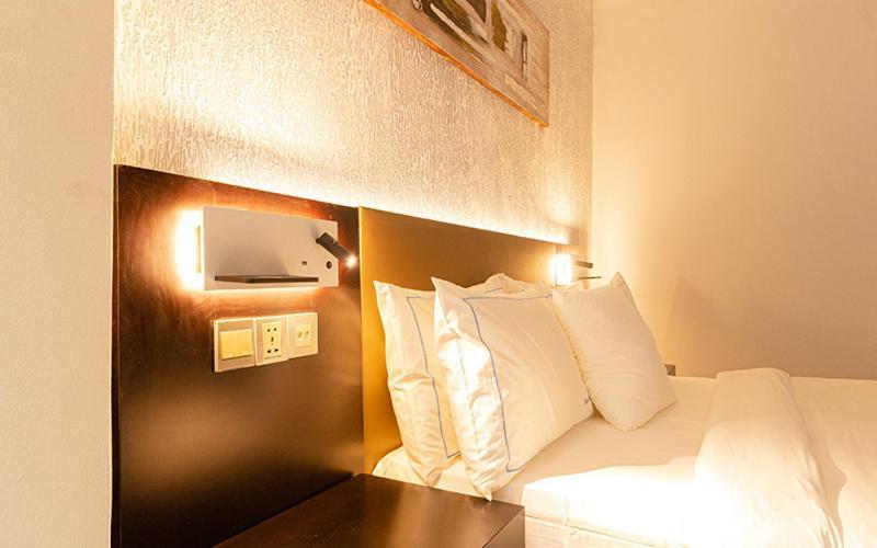 דואלה Hotel Le Figaro מראה חיצוני תמונה
