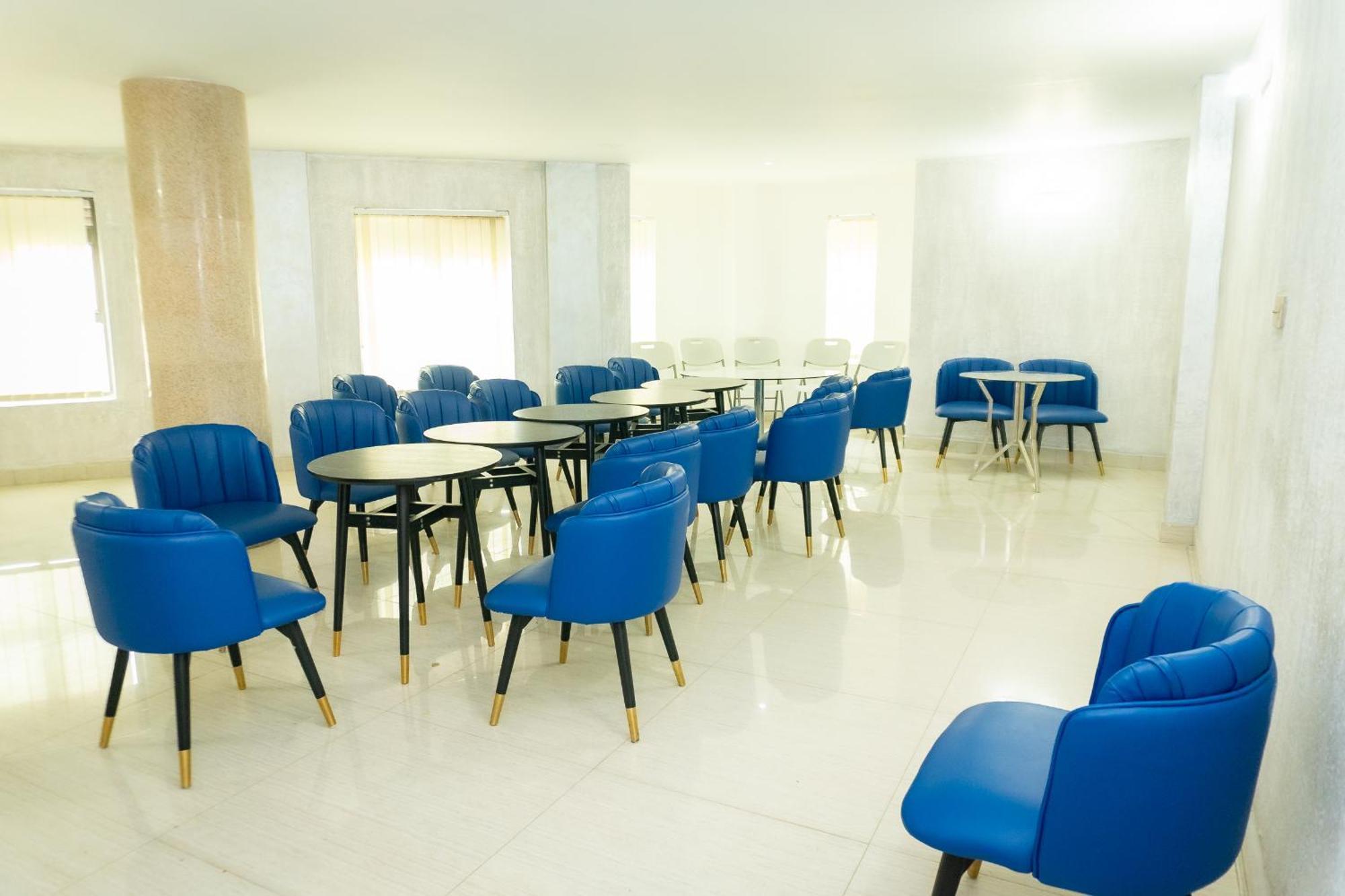 דואלה Hotel Le Figaro מראה חיצוני תמונה