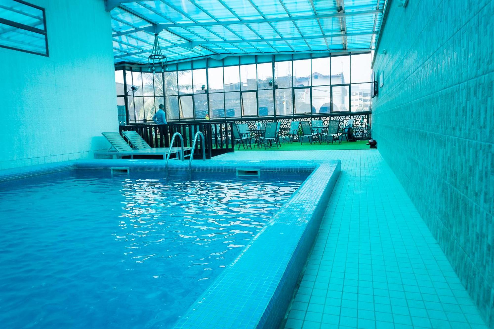דואלה Hotel Le Figaro מראה חיצוני תמונה